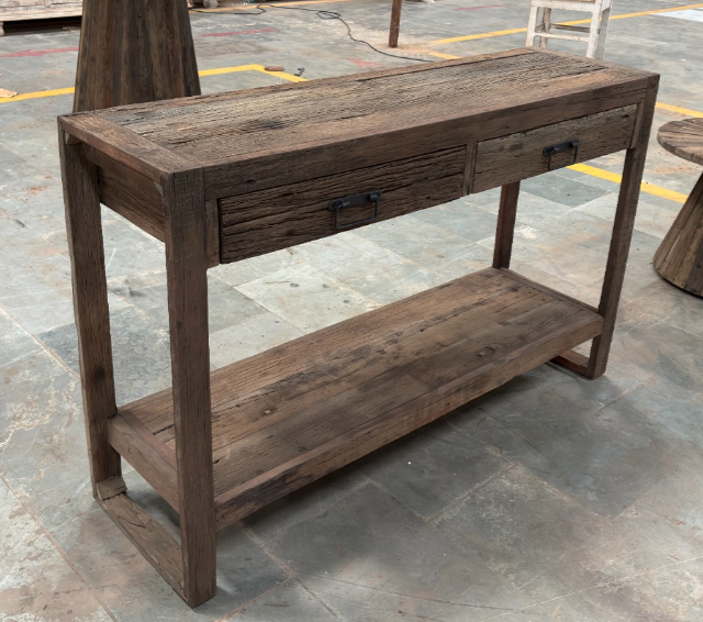 sidetable-2-laden-roots_1265688006269365904.png